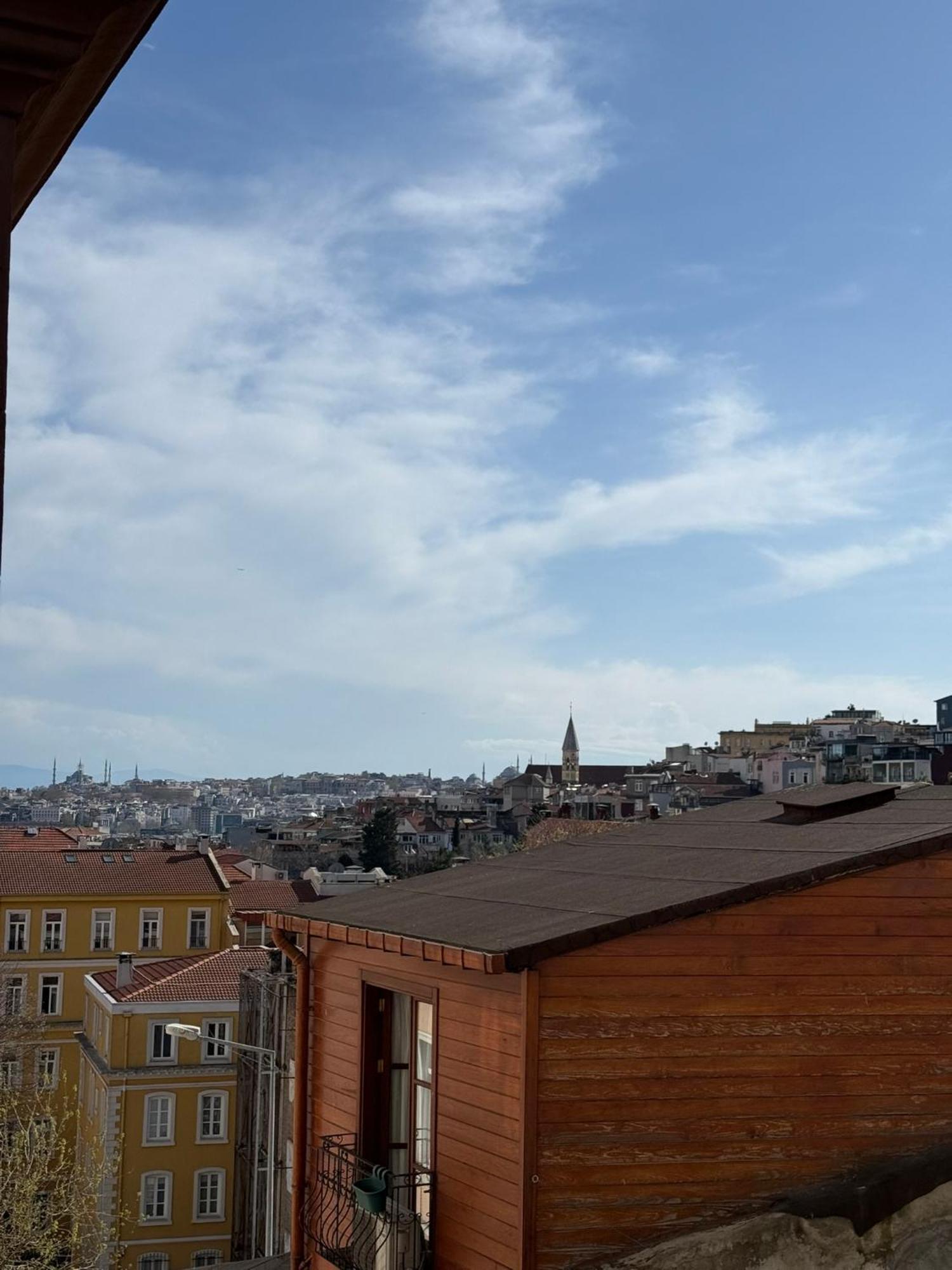 Gunes Hause Истанбул Екстериор снимка